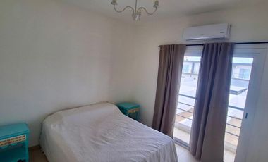 Alquiler Duplex 2 dormitorios con cochera- Fernandez Oro, Rio Negro.