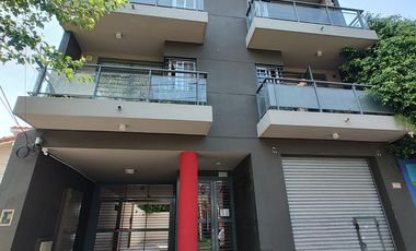 DEPARTAMENTO DE 2 AMBIENTES EN ALQUILER CON BALCON -  WILDE