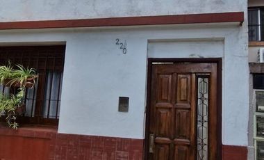 PH al Contrafrente en 2 Plantas, 5 Amb. con Patio y Terraza