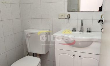 Alquiler de Duplex 3 Ambientes  en Ramos Mejia  Muy Buen Estado con Cochera y Patio