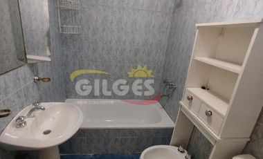 Alquiler de Duplex 3 Ambientes  en Ramos Mejia  Muy Buen Estado con Cochera y Patio