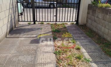 Alquiler de Duplex 3 Ambientes  en Ramos Mejia  Muy Buen Estado con Cochera y Patio