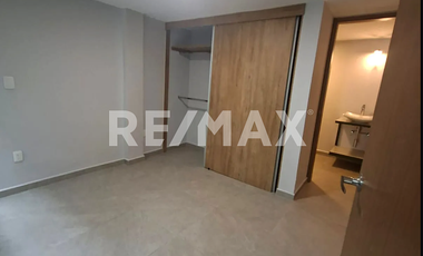 CASA COMPLEMENTE REMODELADA EN RENTA COL. LAS HIGUERILLAS GUADAJARA