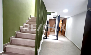 CASA COMPLEMENTE REMODELADA EN RENTA COL. LAS HIGUERILLAS GUADAJARA