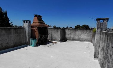 Alquiler departamento 2 ambientes con cochera en Haedo.