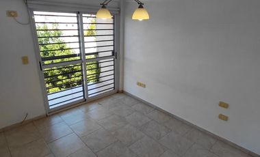 Alquiler departamento 2 ambientes con cochera en Haedo.