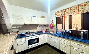 Casa en Venta, Lomas de San Lorenzo, 4 Recamaras