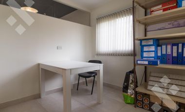 En Venta, Base Operativa, Av del Trabajo, Plottier