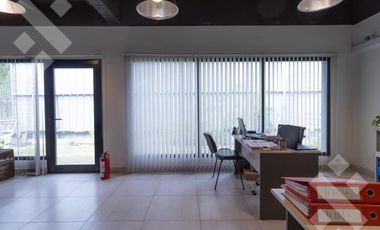 En Venta, Base Operativa, Av del Trabajo, Plottier