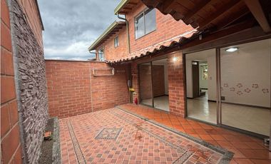 Casa Unifamiliar en venta en Amazonia Bello