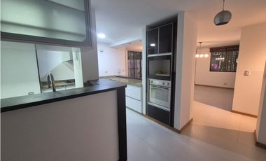 Venta apartamento barrio El Ingenio Sur de Cali