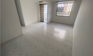 Apartamento en arriendo Miramar