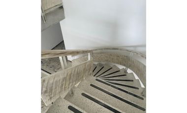 CASA COMERCIAL EN ALQUILER SANTA MONICA CALI