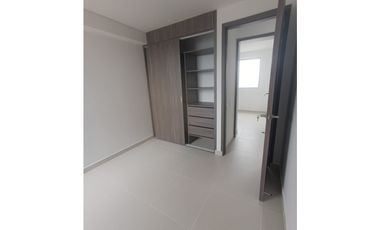 SE ARRIENDA HERMOSO Y AMPLIO APTO EN SAN FRANCISCO EDIFICIO ROSALES