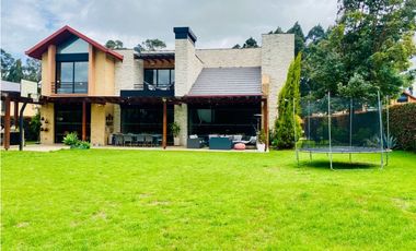 ARRIENDO CASA 368M2 HATO GRANDE RESERVADO - SOPO