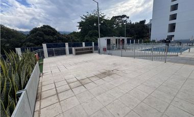 SE ARRIENDA HERMOSO APARTAMENTO EN PARQUE CENTRAL CLUB NORTE