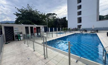 SE ARRIENDA HERMOSO APARTAMENTO EN PARQUE CENTRAL CLUB NORTE