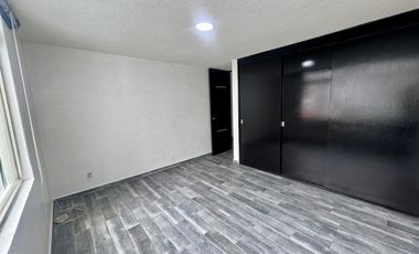 CASA EN VENTA A 5 MIN DE SATÉLITE RECIÉN REMODELADA