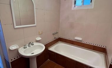 Villa Ballester - Dpto. 3 amb  céntrico - con balcón al frente!