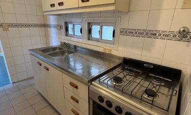 Villa Ballester - Dpto. 3 amb  céntrico - con balcón al frente!