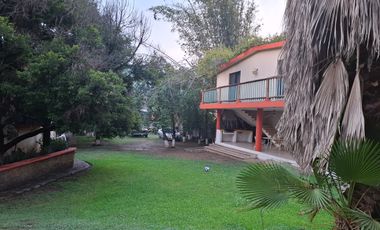 Quinta en Venta en El Alamo, Santiago, N.L.