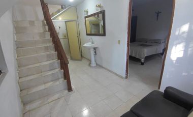 CASA TIPO QUINTA CON ALBERCA EN RENTA ZONA EL BARRO CARRETERA NACIONAL