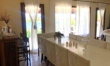 Alquiler Excelente Casa a la LAGUNA en San Benito ENERO TEMPORARIO pileta