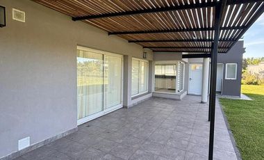 Casa en Venta en Santa Inés - Canning