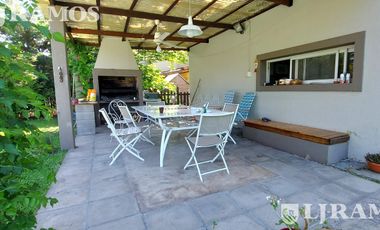 OPORTUNIDAD. APTO CREDITO. 3 DORMITORIOS, ESCRITORIO y SERVICIO.