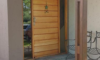 OPORTUNIDAD. APTO CREDITO. 3 DORMITORIOS, ESCRITORIO y SERVICIO.