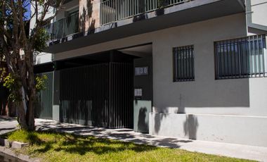 Tigre, venta, excelente 2 ambientes c/parrilla, impecable