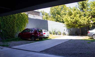 Tigre, venta, excelente 2 ambientes c/parrilla, impecable