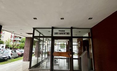 Venta de Departamento 4 ambientes con balcón en Wilde