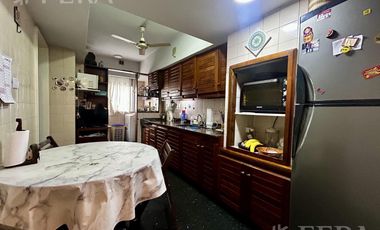 Venta de Departamento 4 ambientes con balcón en Wilde