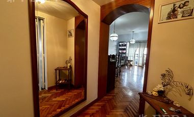 Venta de Departamento 4 ambientes con balcón en Wilde