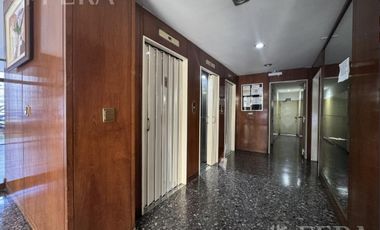 Venta de Departamento 4 ambientes con balcón en Wilde