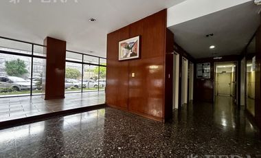 Venta de Departamento 4 ambientes con balcón en Wilde