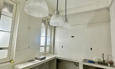 RENTA  OFICINA O SHOWROOM EN CASA PORFIRIANA EN  ROMA NORTE