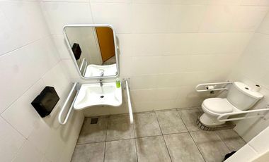 LOCAL / DEPOSITO EN LA BOCA VENTA