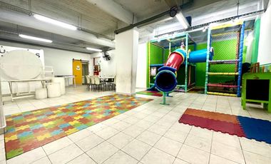 LOCAL / DEPOSITO EN LA BOCA VENTA