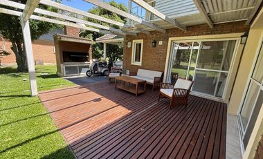 Casa en venta El Paraiso Country