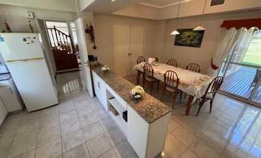 Casa en venta El Paraiso Country