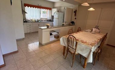 Casa en venta El Paraiso Country