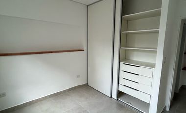 Venta Ph 2 ambientes al fondo, Beccar