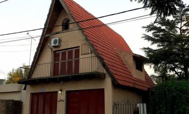 Casa en Acebal - alpina - 4 dormitorios patio oportunidad