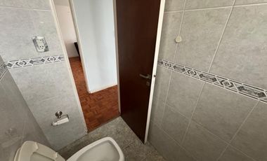 Departamento tres ambientes a la venta en Quilmes Centro Apto credito