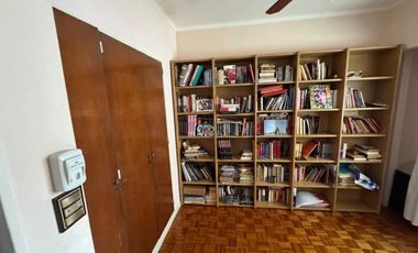 Departamento tres ambientes a la venta en Quilmes Centro Apto credito