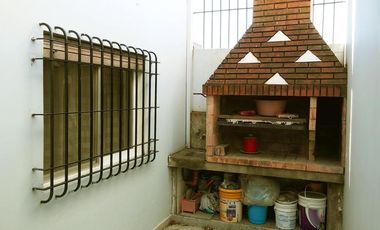 Casa - Valentin Alsina