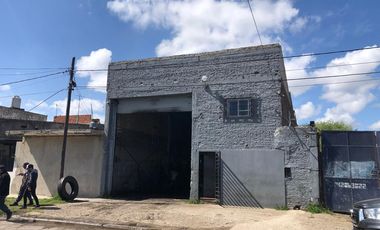 Villa Centenario, Lomas de Zamora, Galpón Industrial 386 m2 Terreno 488 m2