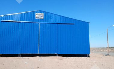 En venta, Galpon de 450 m2 cubiertos, en Parque industrial Centenario